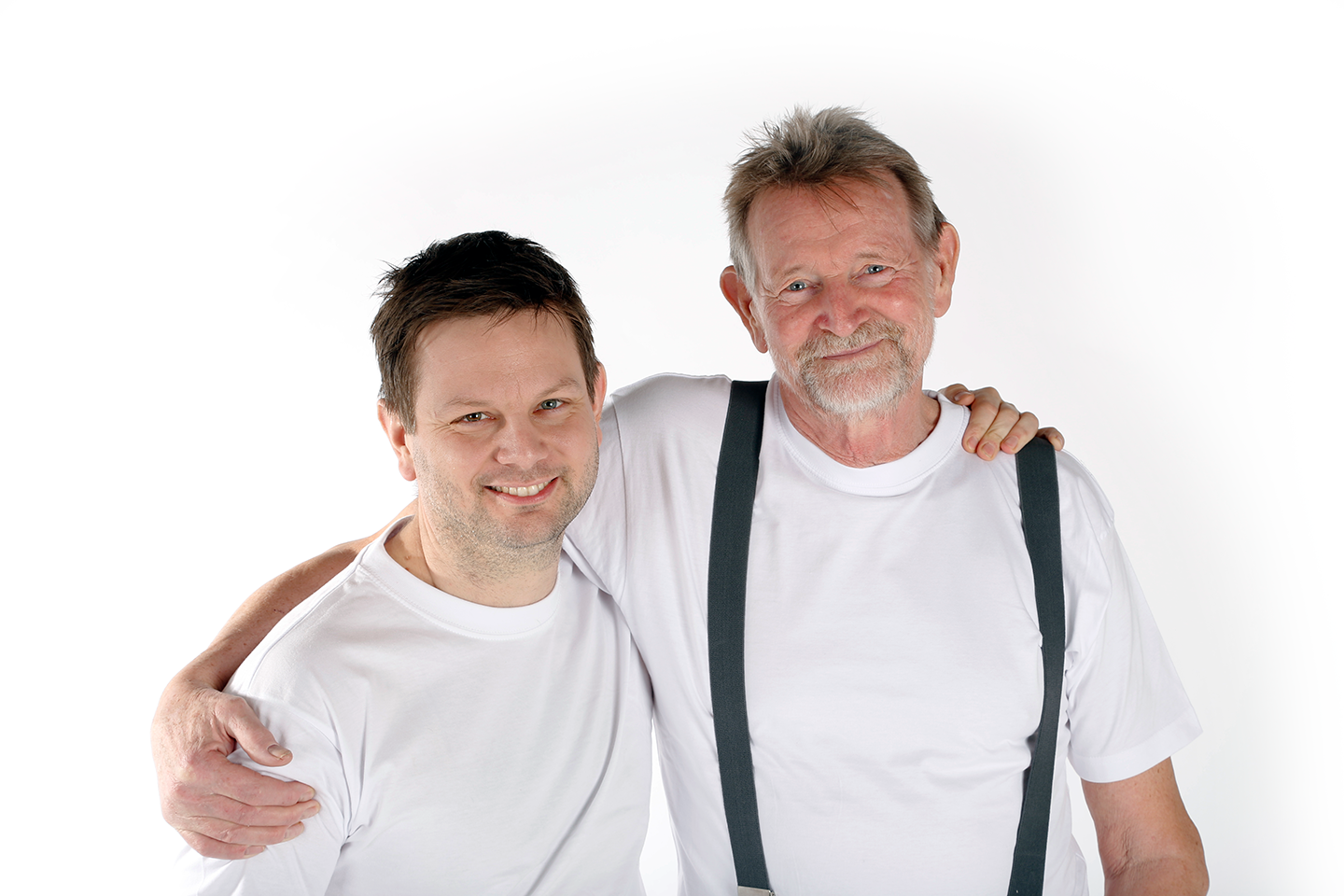 To mænd, far og søn, går til helbredstjek ved 70 års alderen